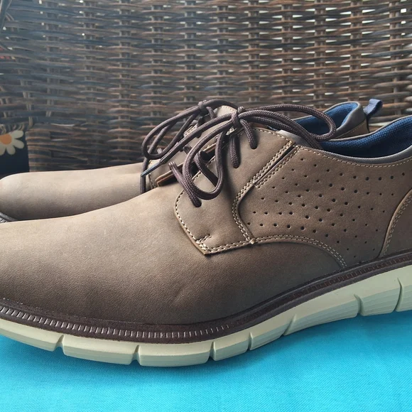 MENS Supreme Comfort Dockers Dress Shoes. NWOT. Size 10 Amazon.com | Dockers, Men main image 2
